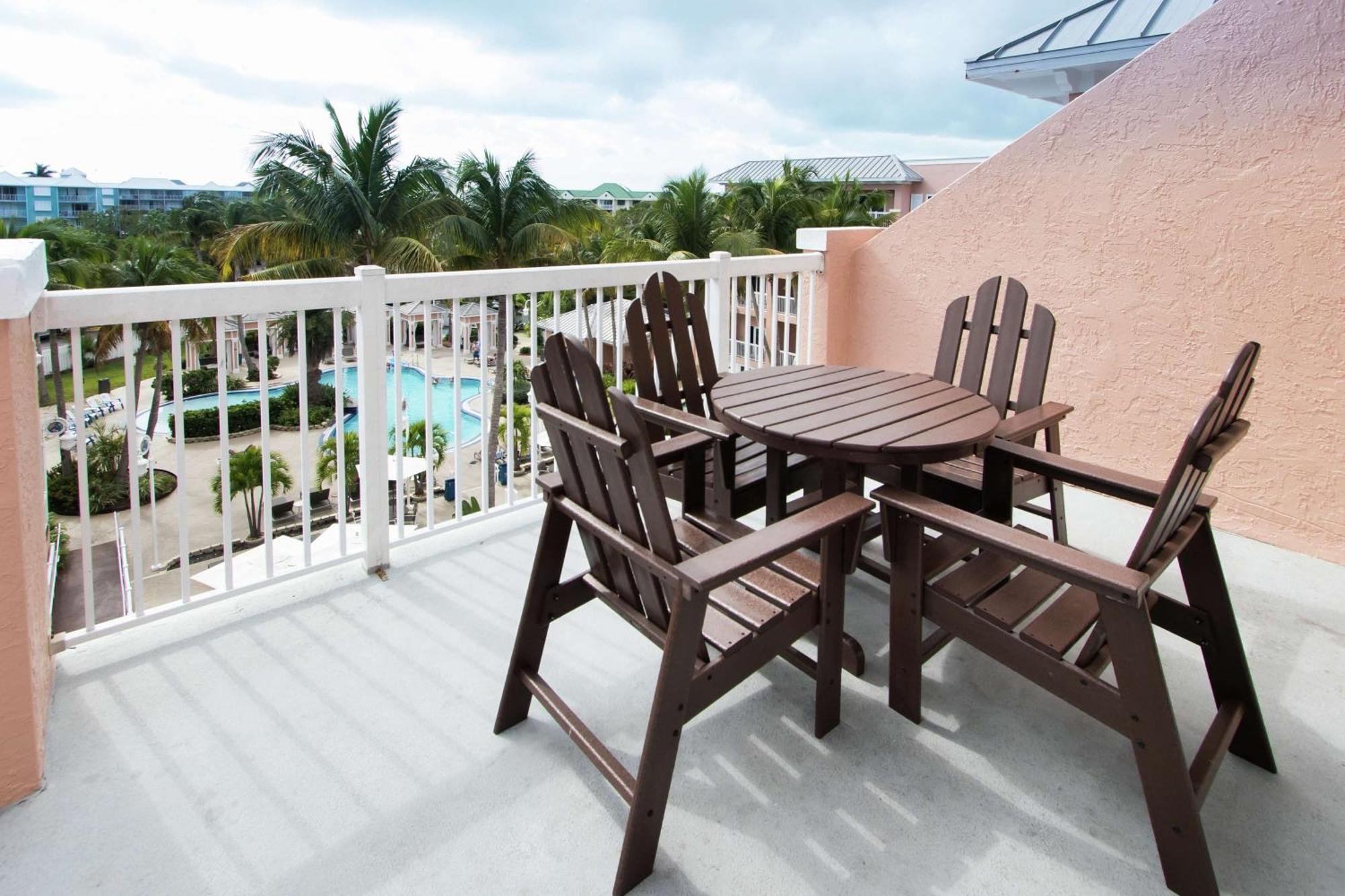 Doubletree By Hilton Grand Key Resort Key West Exterior photo